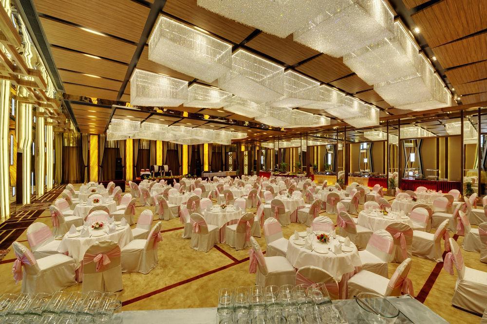 Hotel Babylon International Rāipur Exterior foto