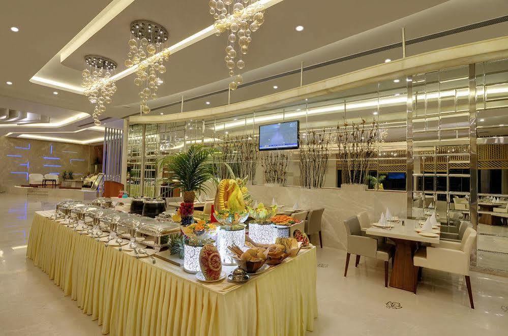 Hotel Babylon International Rāipur Exterior foto